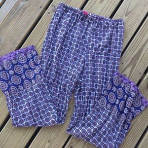 Boho patterned flowy pants